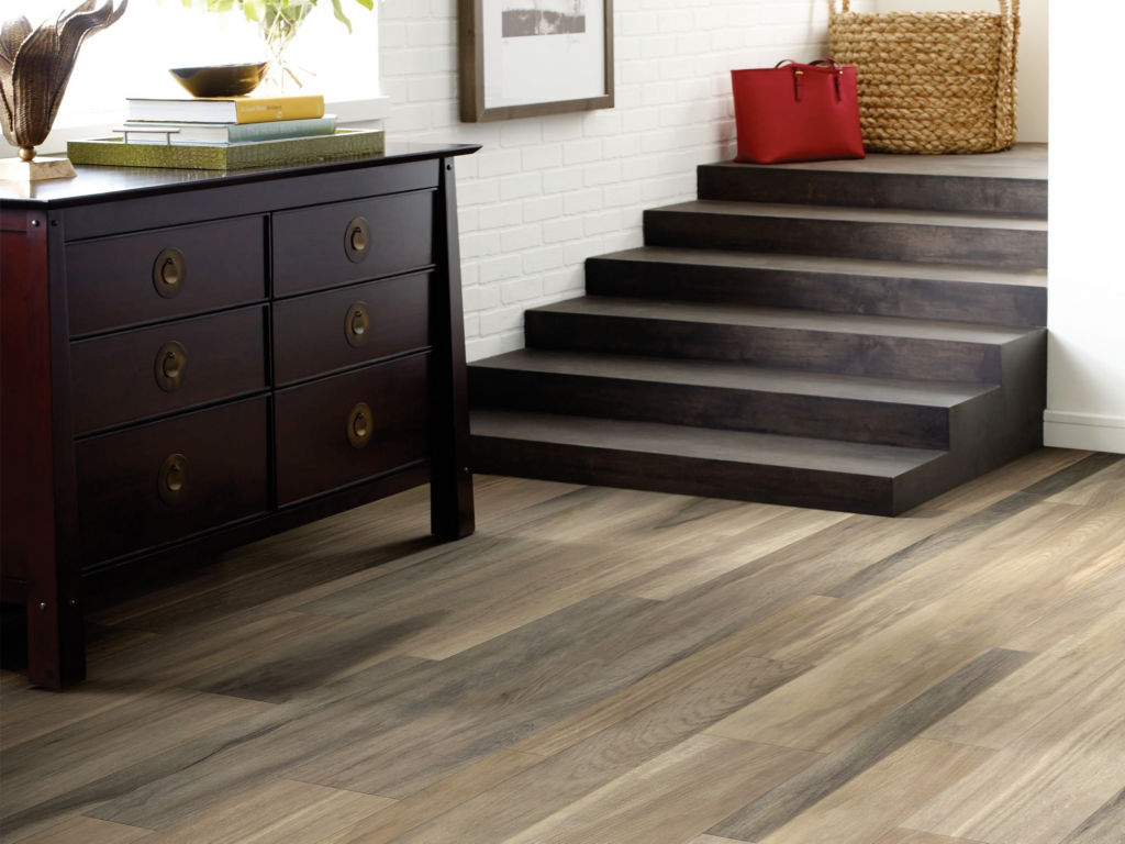 Vinyl flooring | Broadway Carpets, Inc
